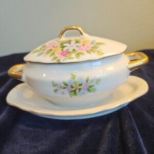 LEFTON CHINA, VINTAGE PORCELAIN MINI TUREEN or CONDIMENT SERVER